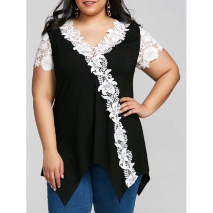 Plus Size Contrast Floral Lace Trim Tunic T-shirt - Black