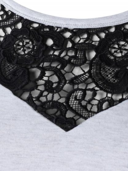 Plus Size Lace Insert Side Pleated Loose T-shirt - Image 3
