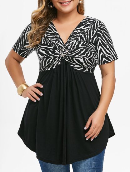 Plus Size Knotted Zebra Stripe T-shirt - Black