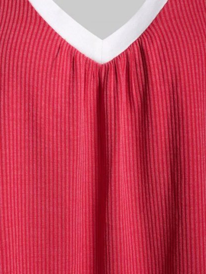 Plus Size Raglan Sleeve Two Tone Applique T Shirt - Rose Red - Image 4